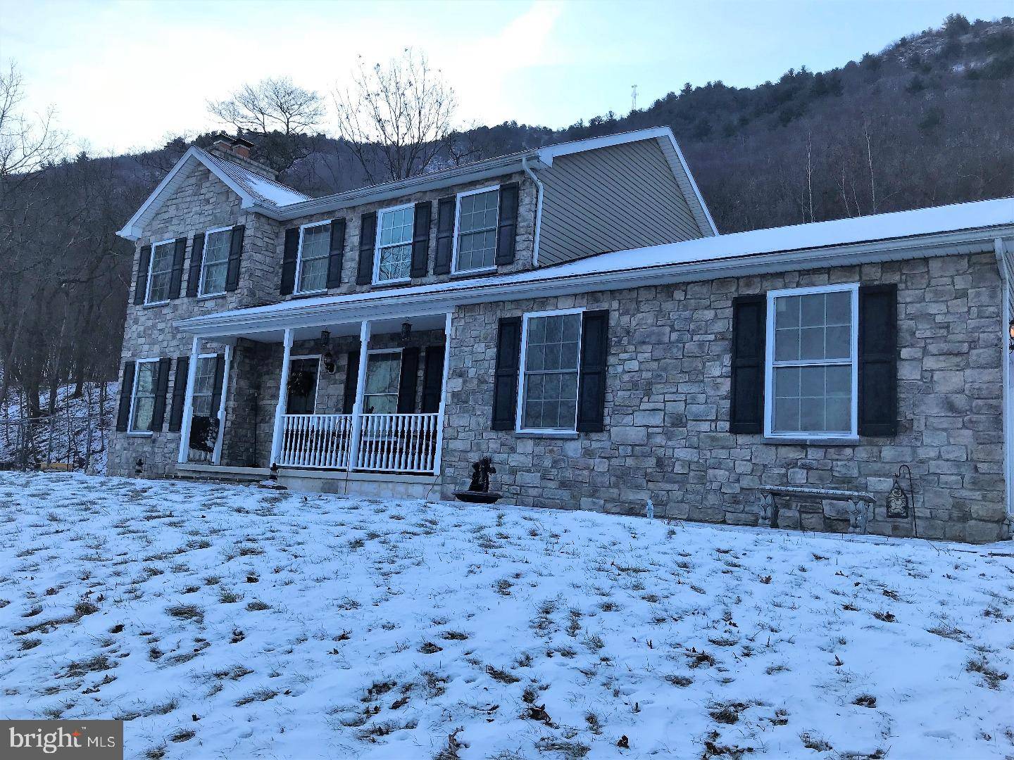 Lehighton, PA 18235,938 VANMAN LN