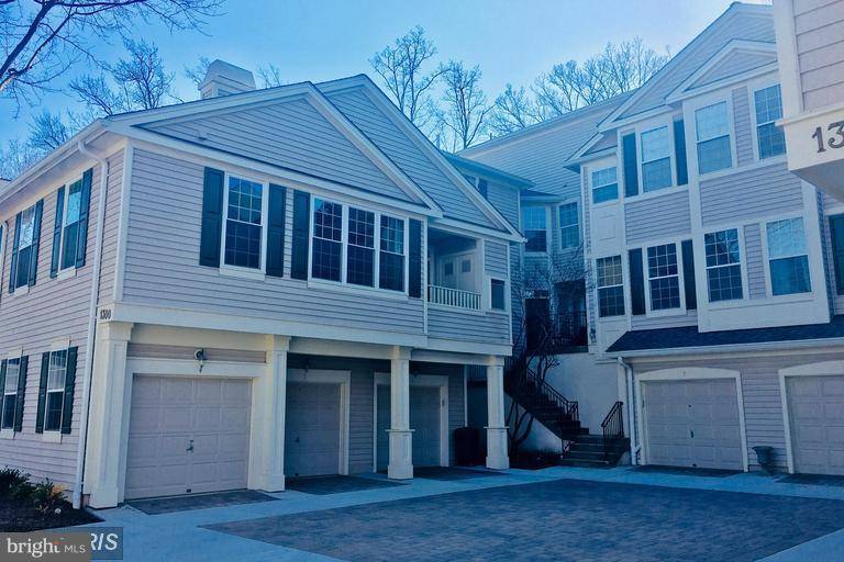 Reston, VA 20194,1300 WINDLEAF DR #149