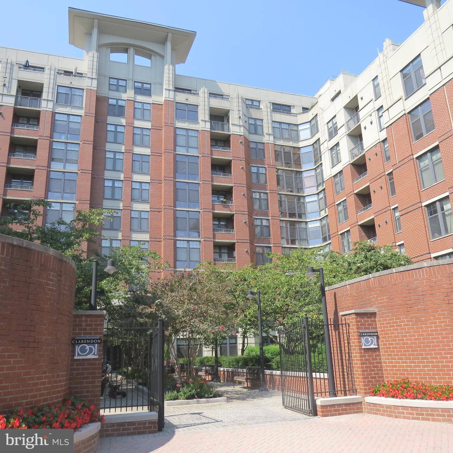 Arlington, VA 22201,1021 GARFIELD ST #139