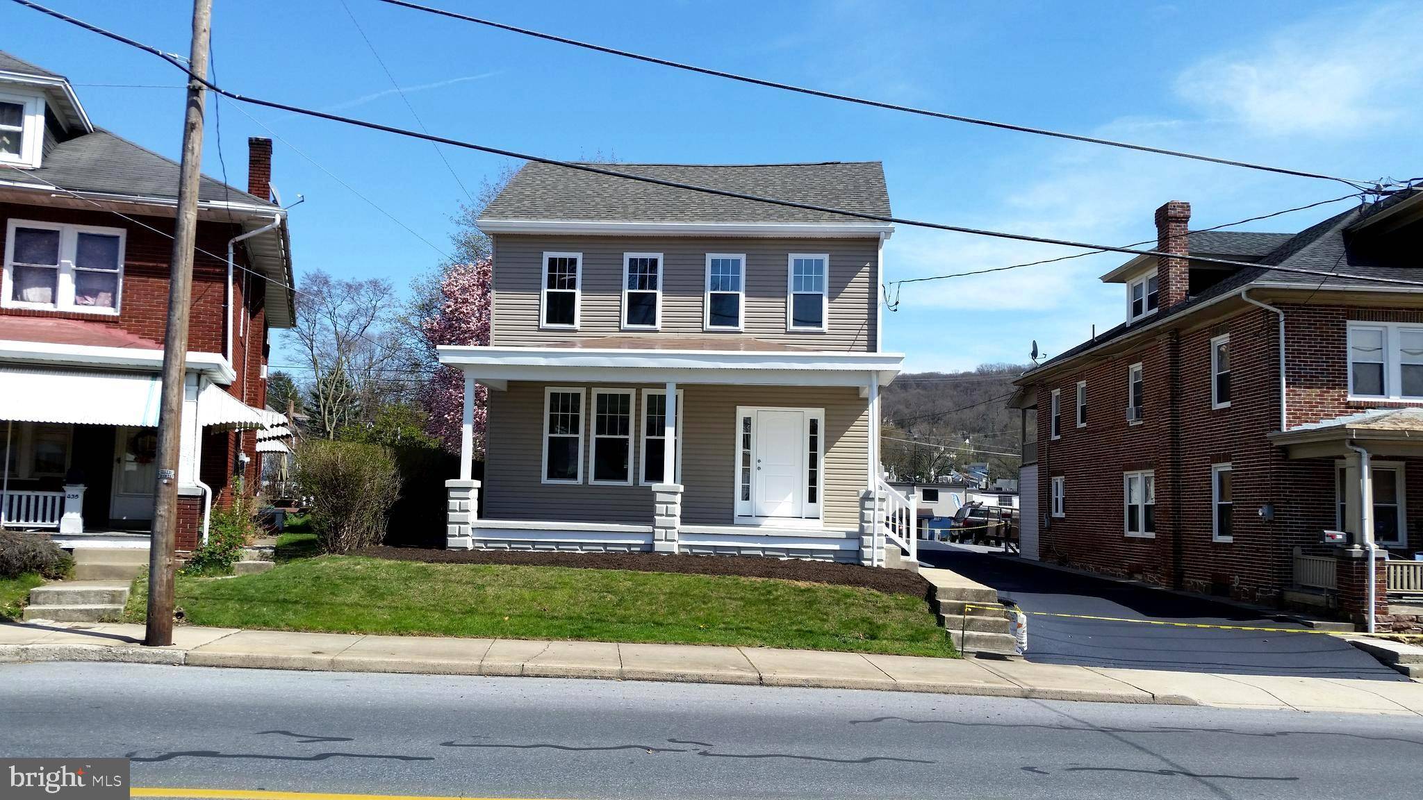 Ephrata, PA 17522,433 N STATE ST