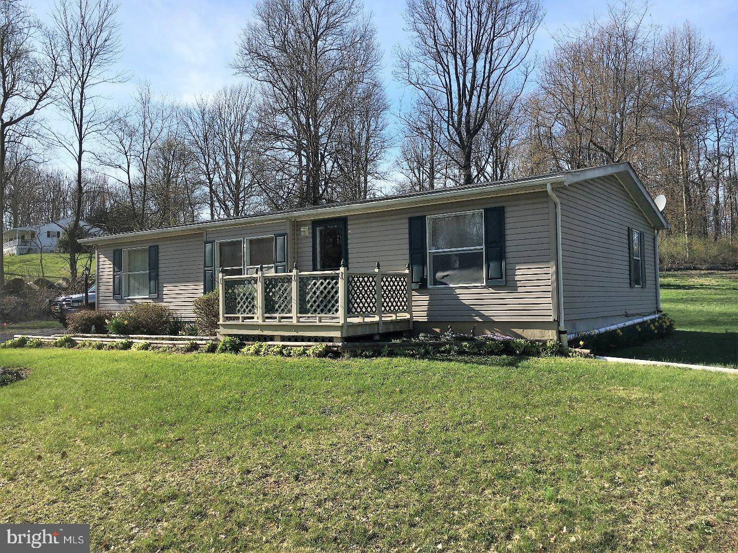 Bechtelsville, PA 19505,35 GROFF RD