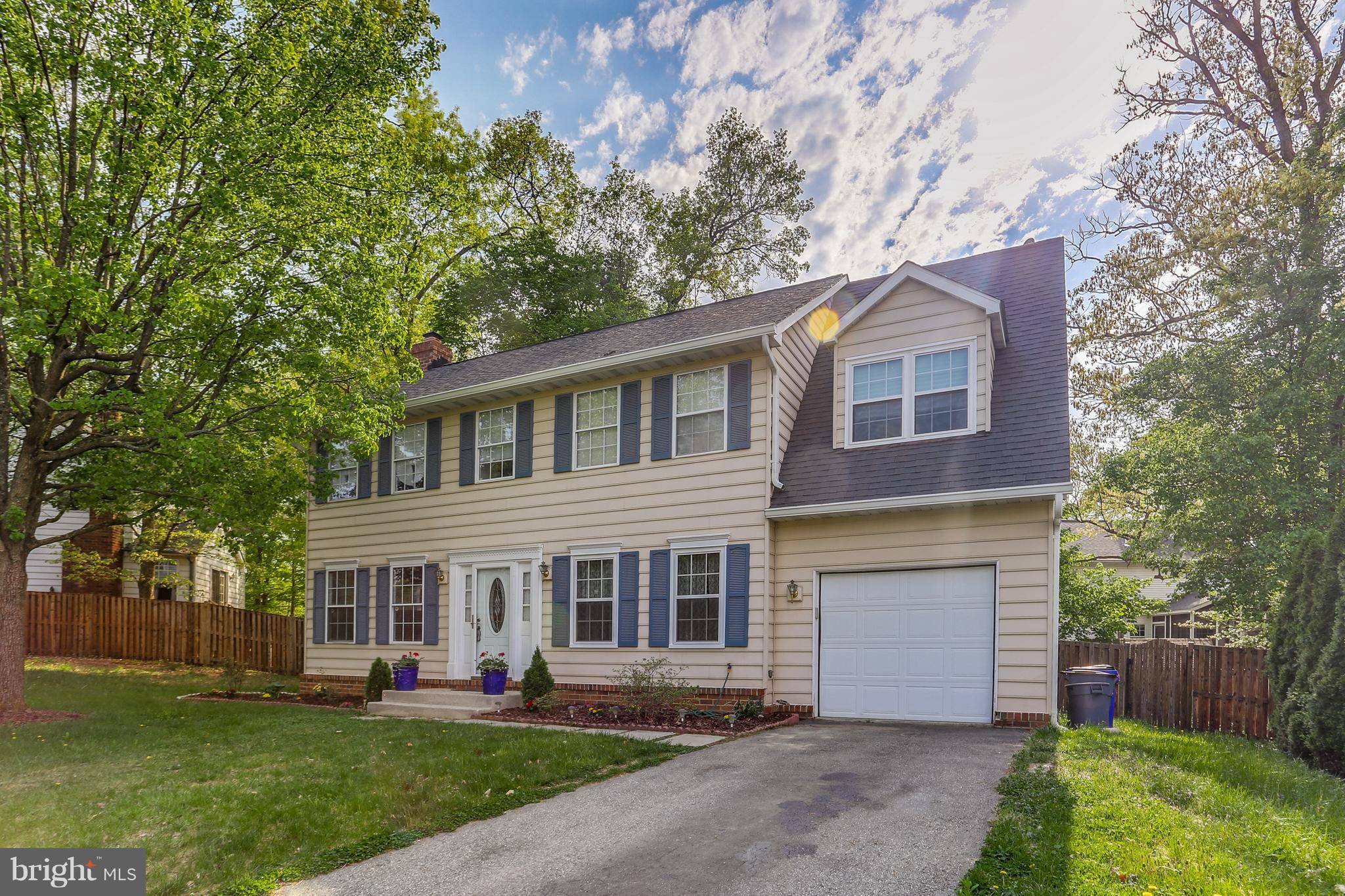 Laurel, MD 20723,9348 KINGS POST CT