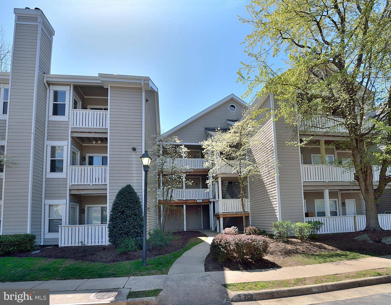 Centreville, VA 20121,14321 CLIMBING ROSE WAY #303