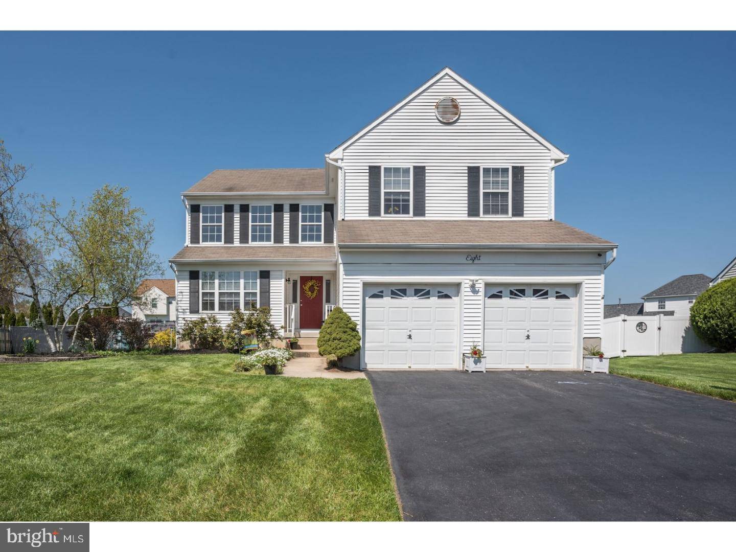 Burlington Township, NJ 08016,8 IVY LN