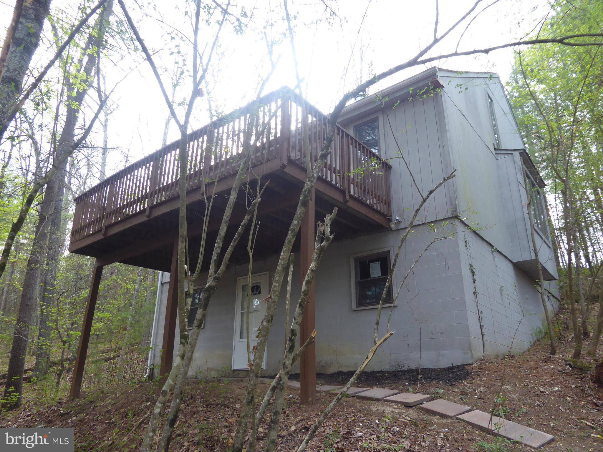 Mount Jackson, VA 22842,350 CRAB APPLE RD