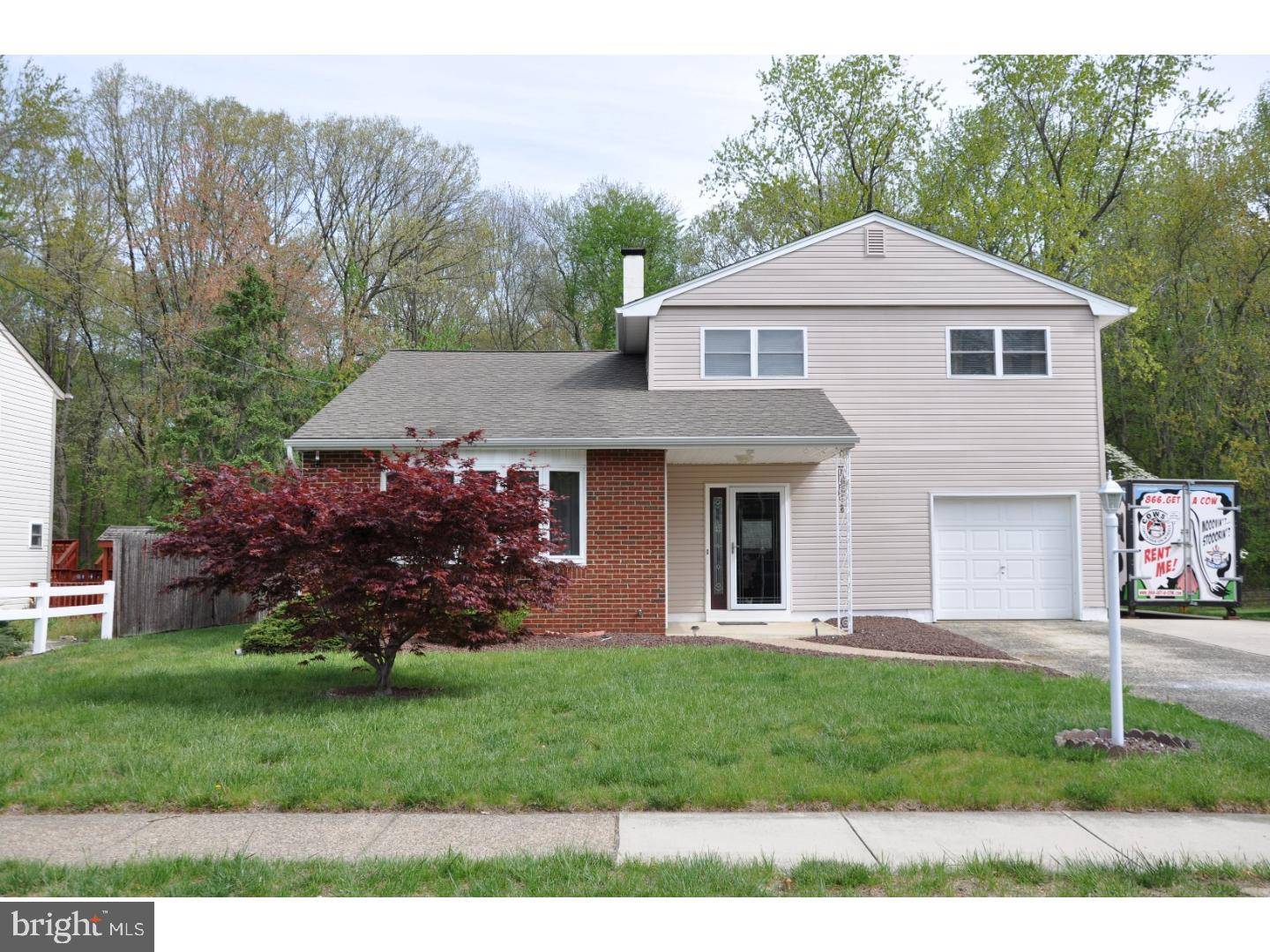 Hamilton Township, NJ 08619,8 PEABODY LN