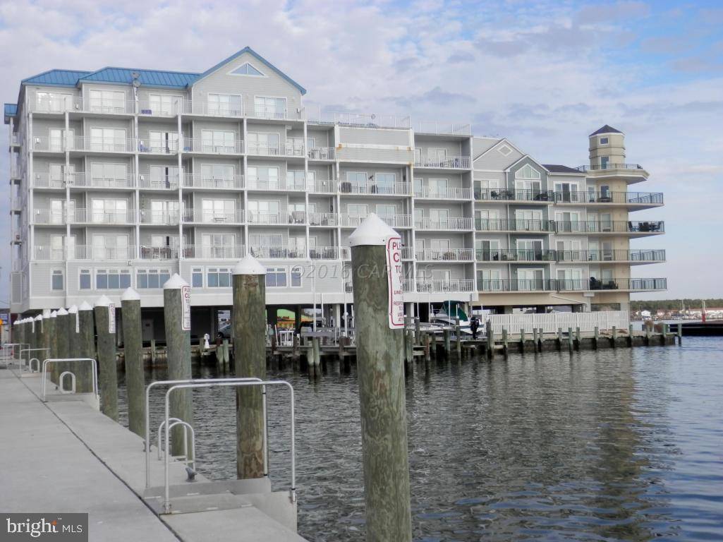 Crisfield, MD 21817,1 DOCK ST #305