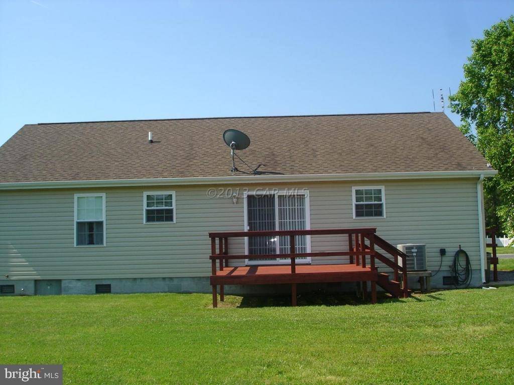 Crisfield, MD 21817,39 HERON WAY