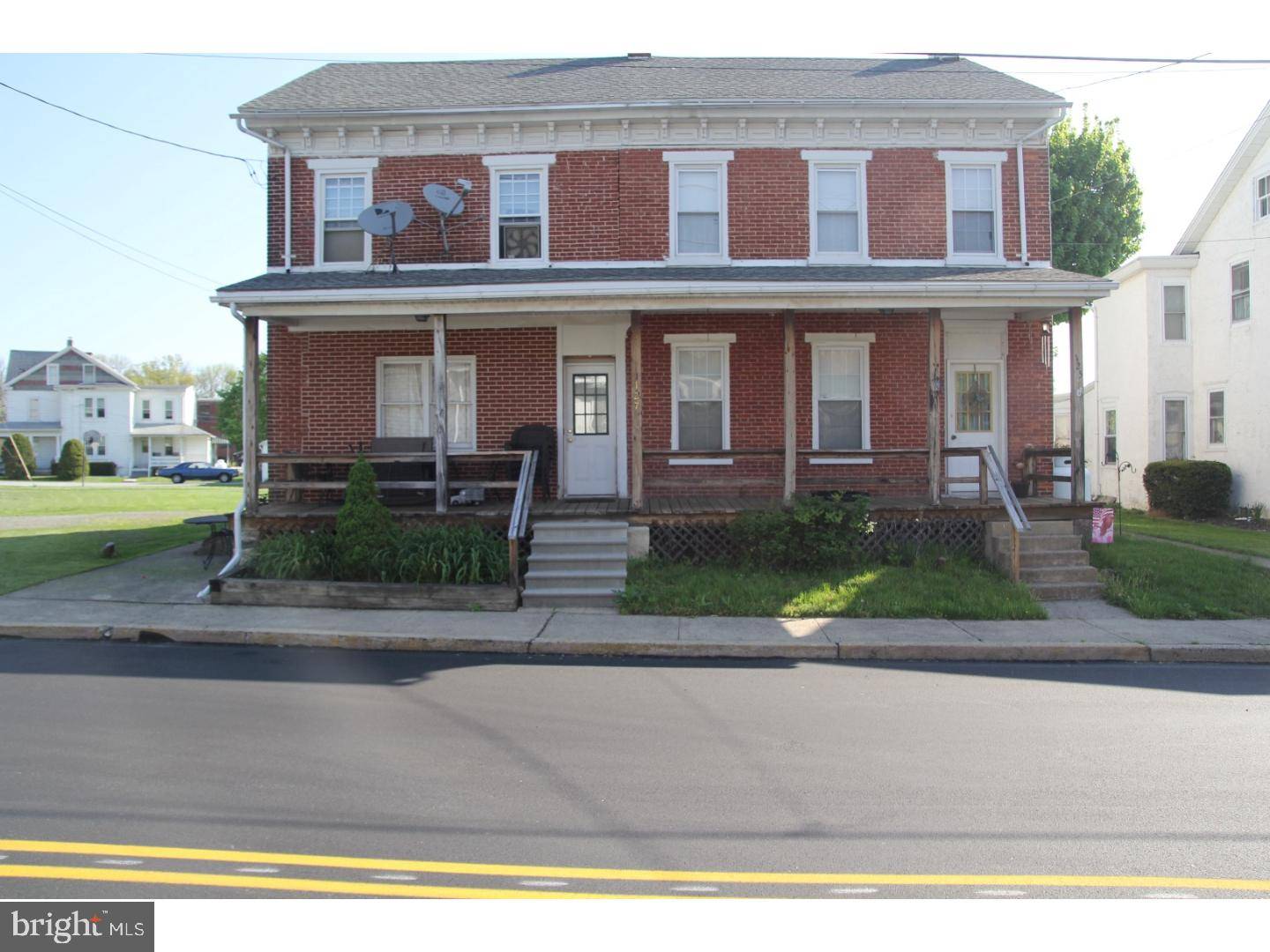 Bechtelsville, PA 19505,125-127 E CHESTNUT ST