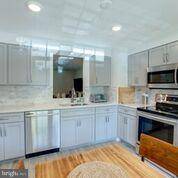 Woodbridge, VA 22192,1946 POHICK CREEK CT