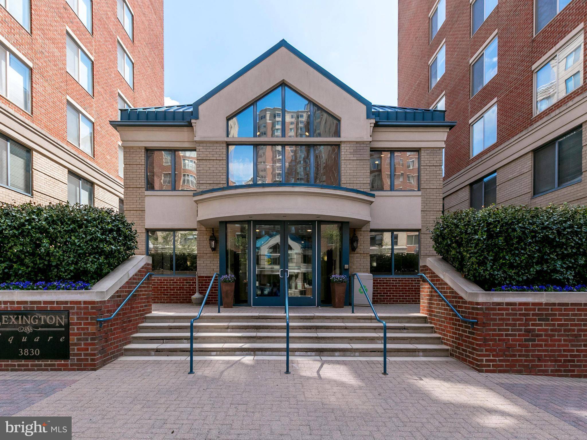 Arlington, VA 22203,3830 9TH ST N #303E