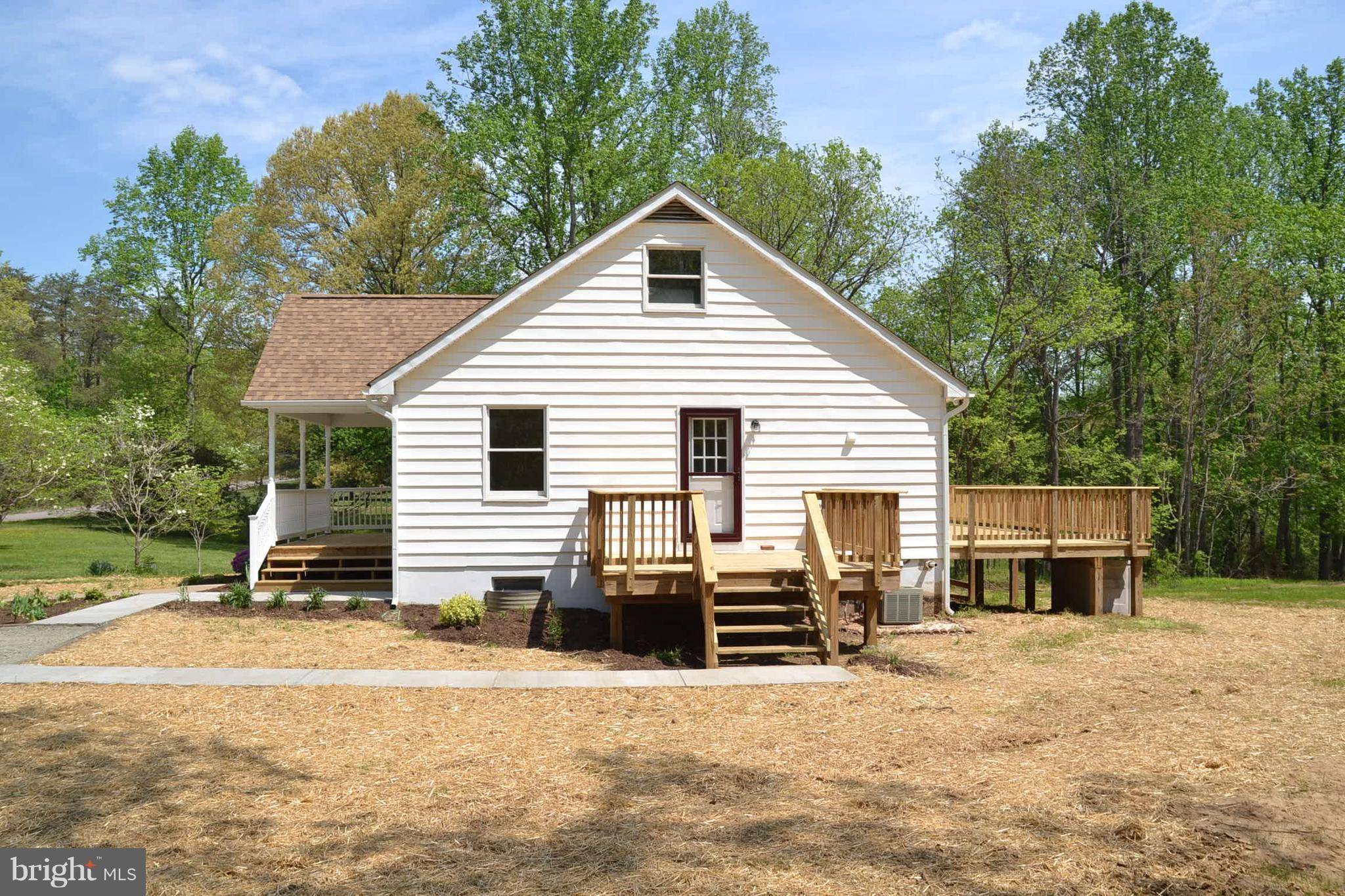 Jeffersonton, VA 22724,6235 SCOTTSVILLE RD