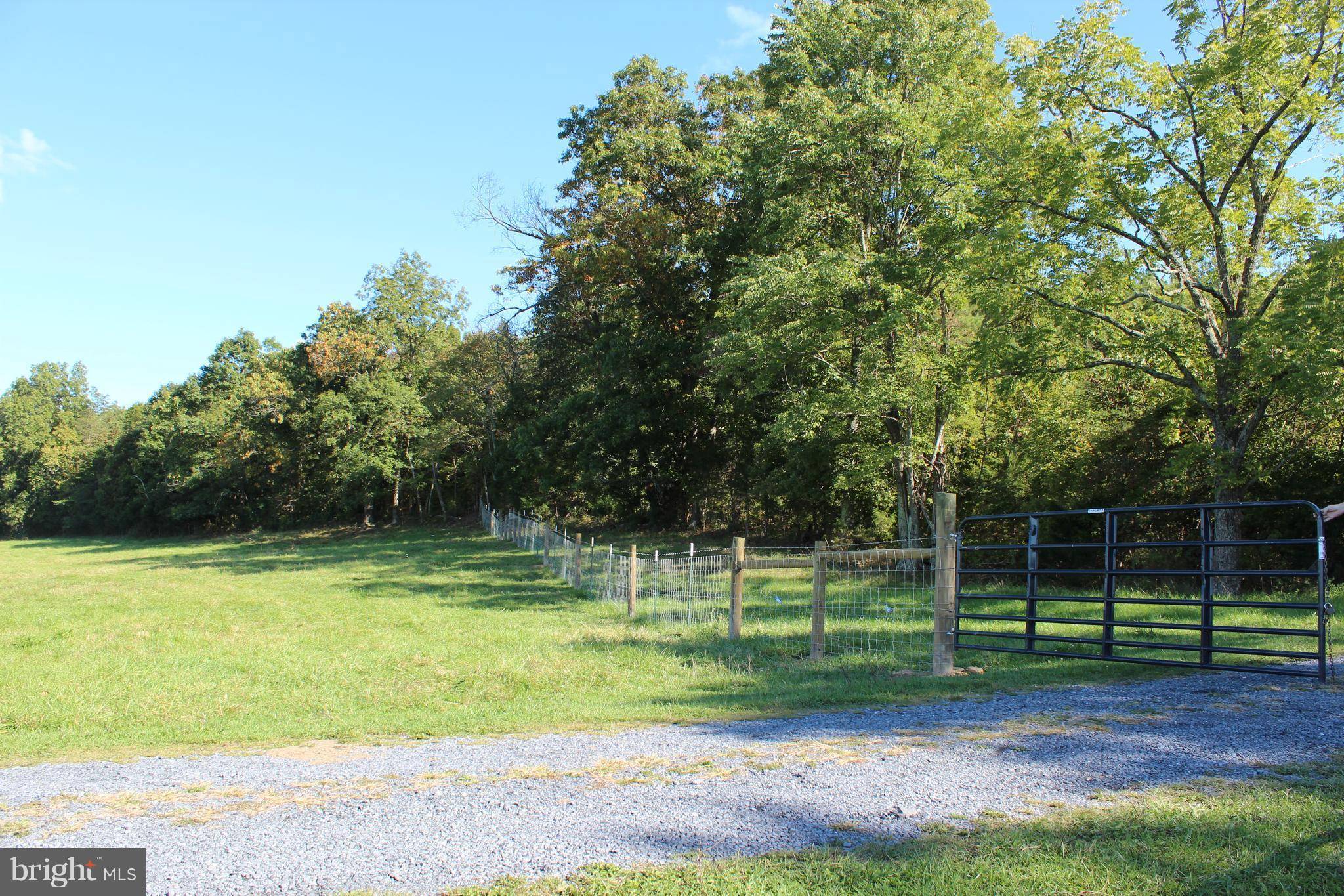 Front Royal, VA 22630,12 CATTLE CROSSING