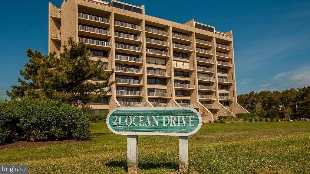 Rehoboth Beach, DE 19971,21 OCEAN DR #309