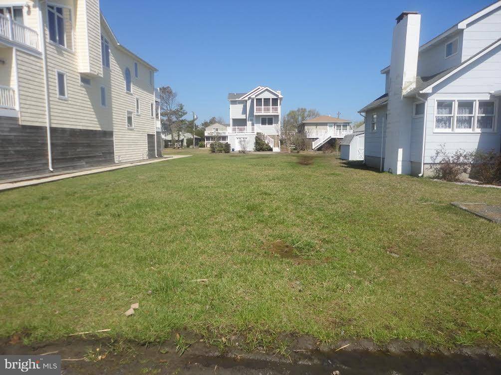 Bethany Beach, DE 19930,211 OCEAN VIEW PKWY #11