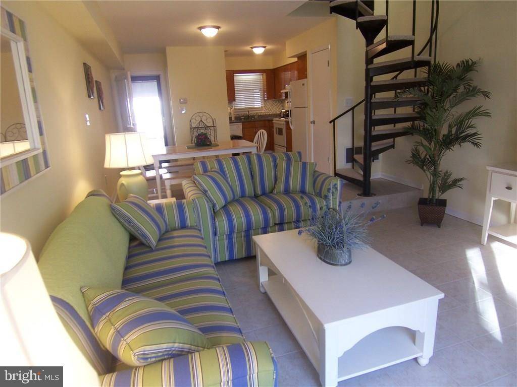 Bethany Beach, DE 19930,33301 LAGOONA DR #4