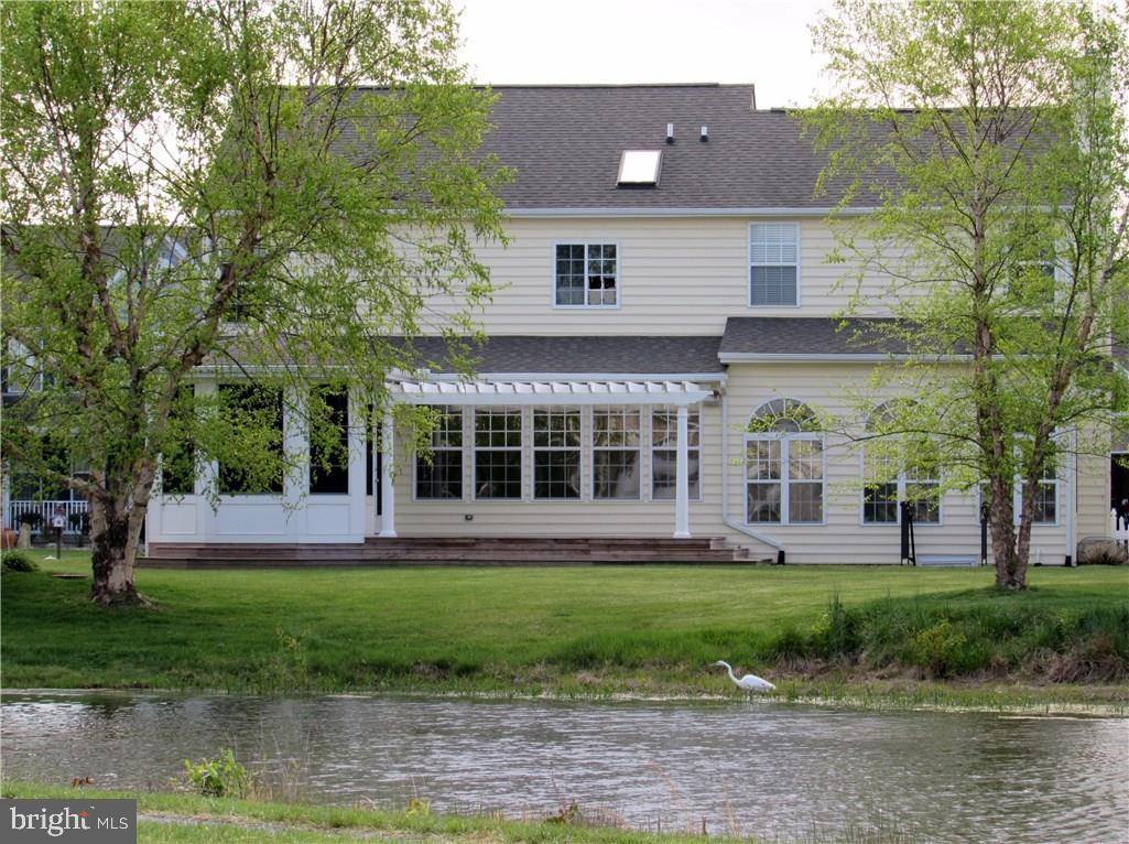 Ocean View, DE 19970,6 EDISTO CT