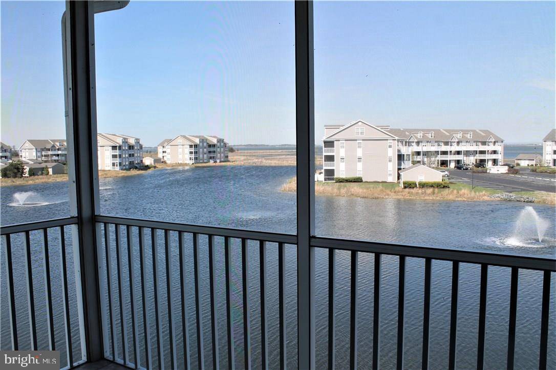 Ocean View, DE 19970,37400 PETTINARO DR #2105