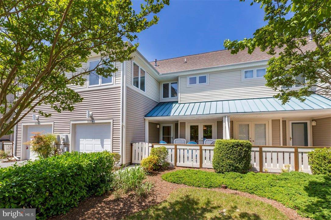 Bethany Beach, DE 19930,56008 PINE SHORE BLVD