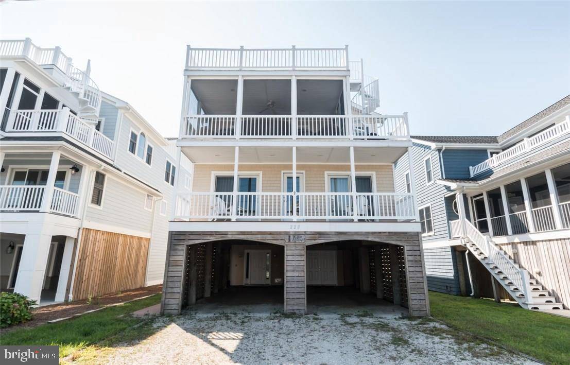 Bethany Beach, DE 19930,220 OCEAN VIEW PKWY