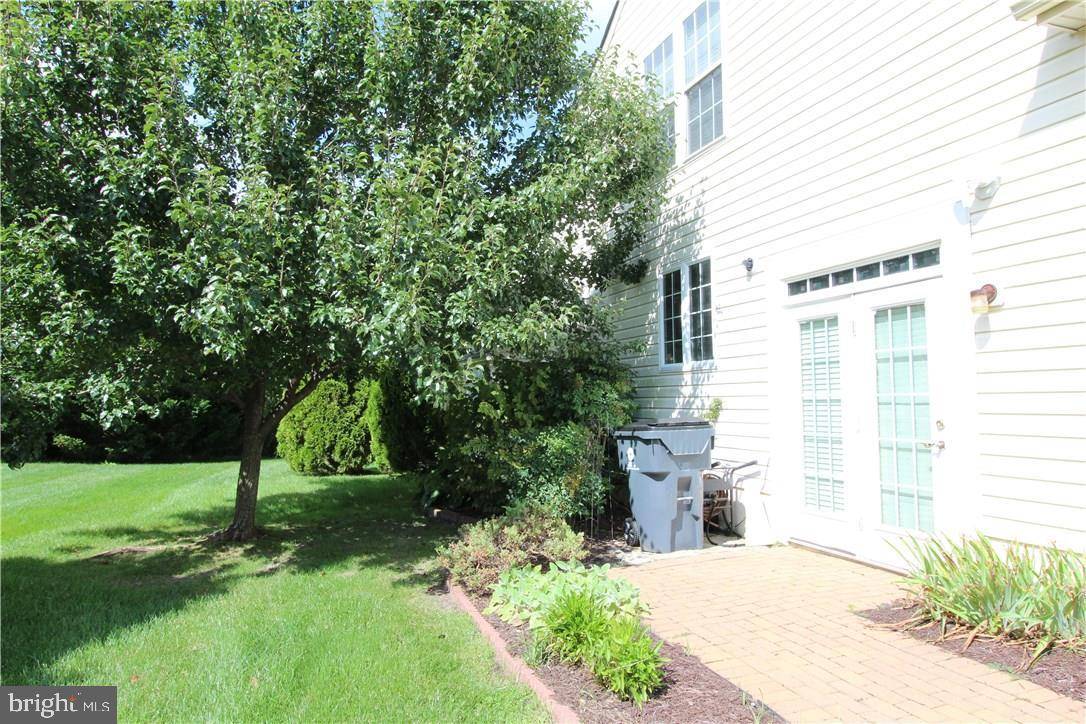 Ocean View, DE 19970,38235 BRIDGEHAMPTON LN