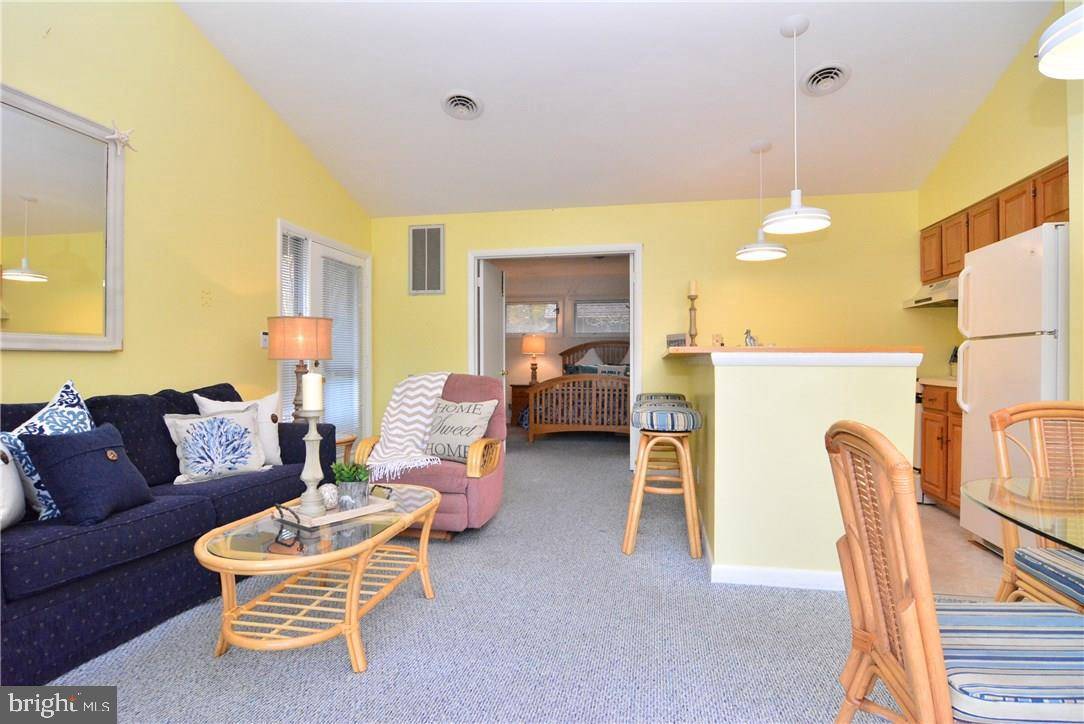 Bethany Beach, DE 19930,1003 W PINE CT