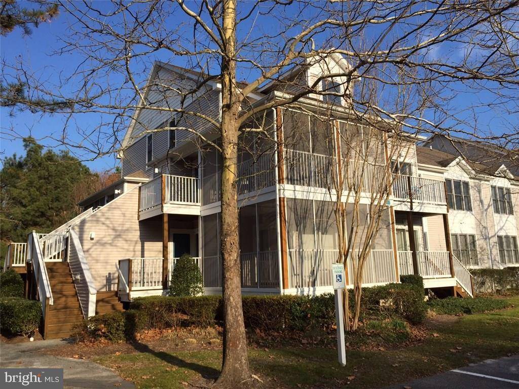 Bethany Beach, DE 19930,56085 WHISPERING PINES CT