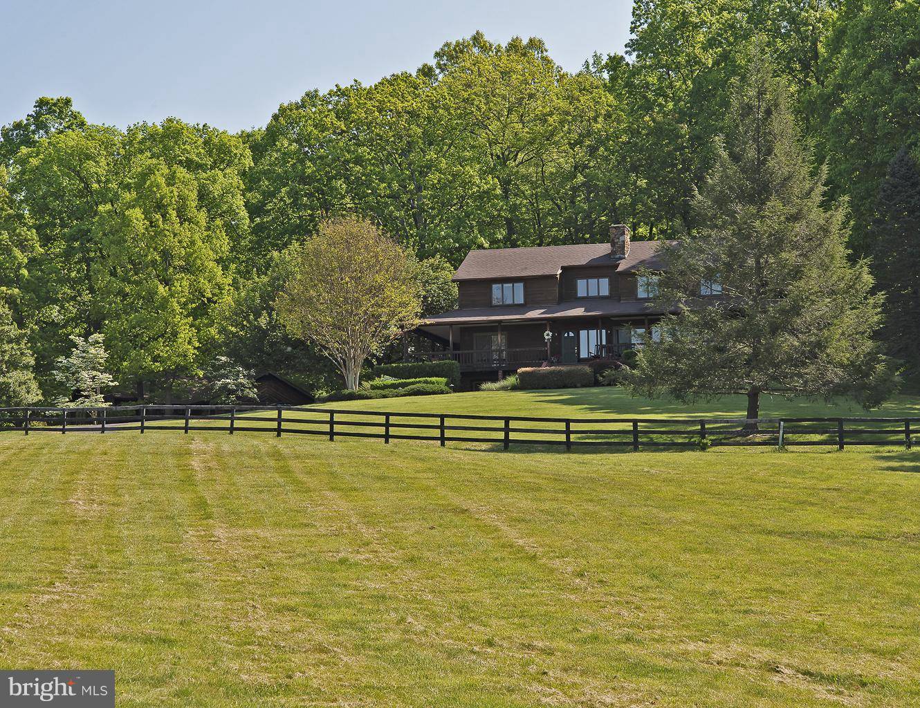 Warrenton, VA 20186,8464 THE MOUNTAIN ROAD