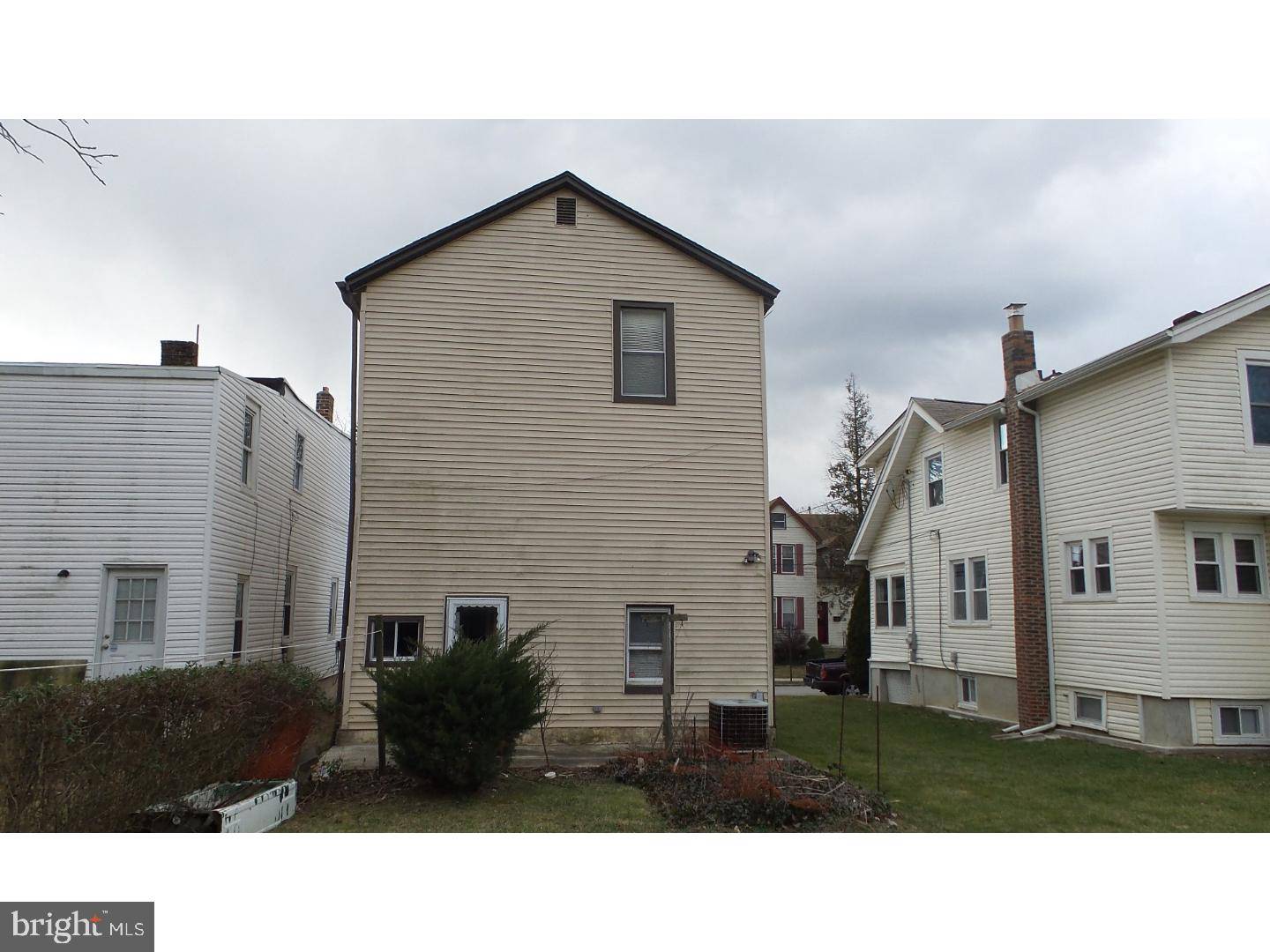 Morton, PA 19070,37 HARDING AVE