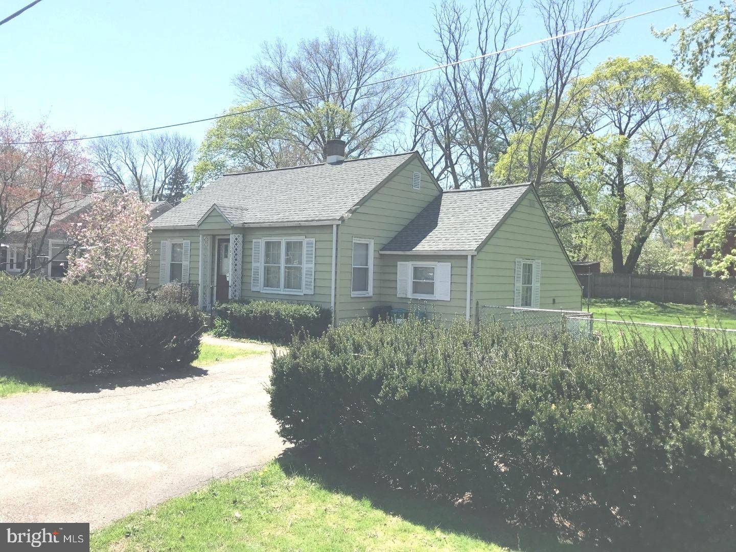 Yardley, PA 19067,137 LONGSHORE AVE