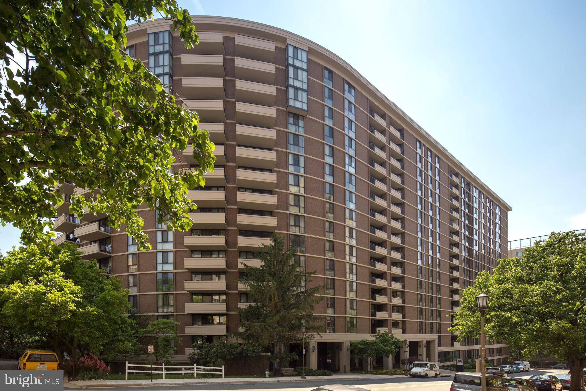 Chevy Chase, MD 20815,4620 PARK AVE #1501E