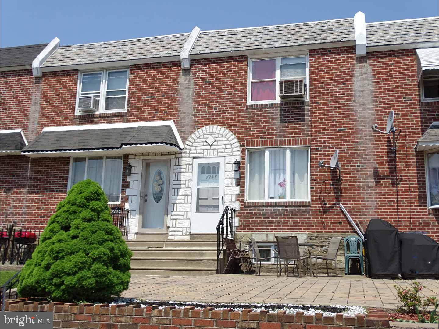 Philadelphia, PA 19135,7216 GILLESPIE ST