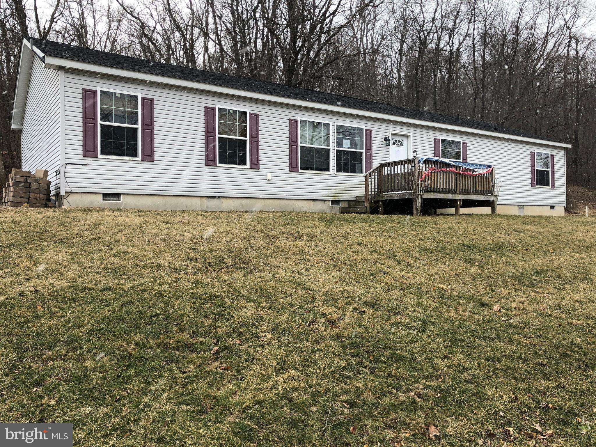 Mifflintown, PA 17059,4 COOKIE LN