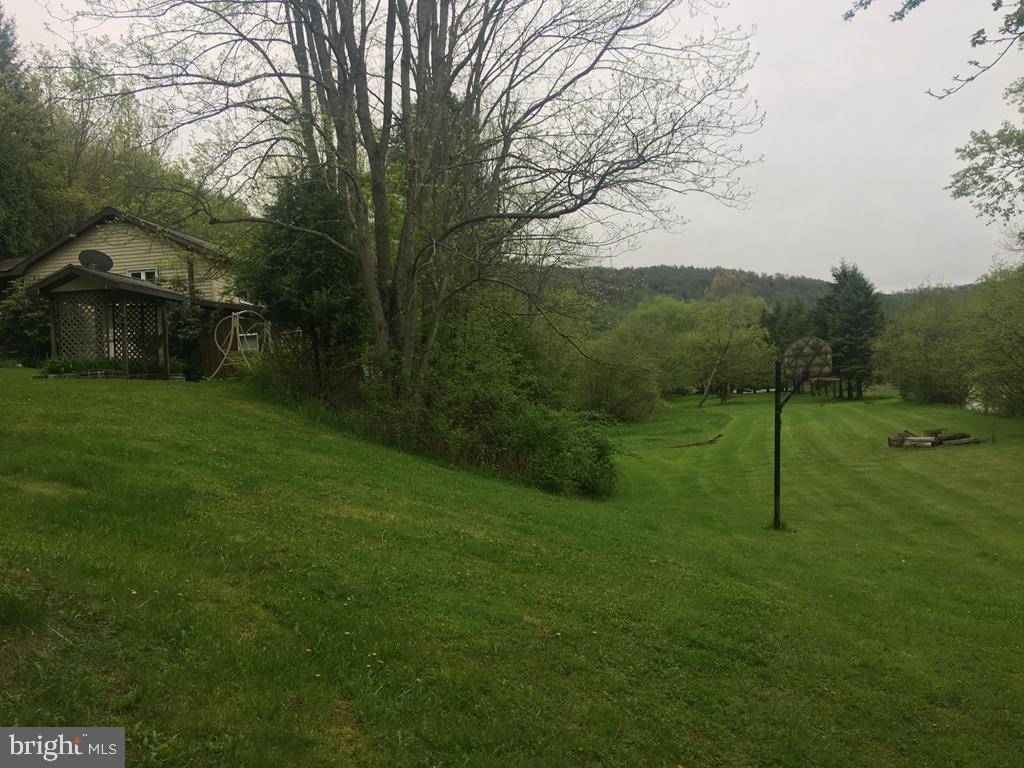 Coudersport, PA 16915,70 OLD SHOVEL RD