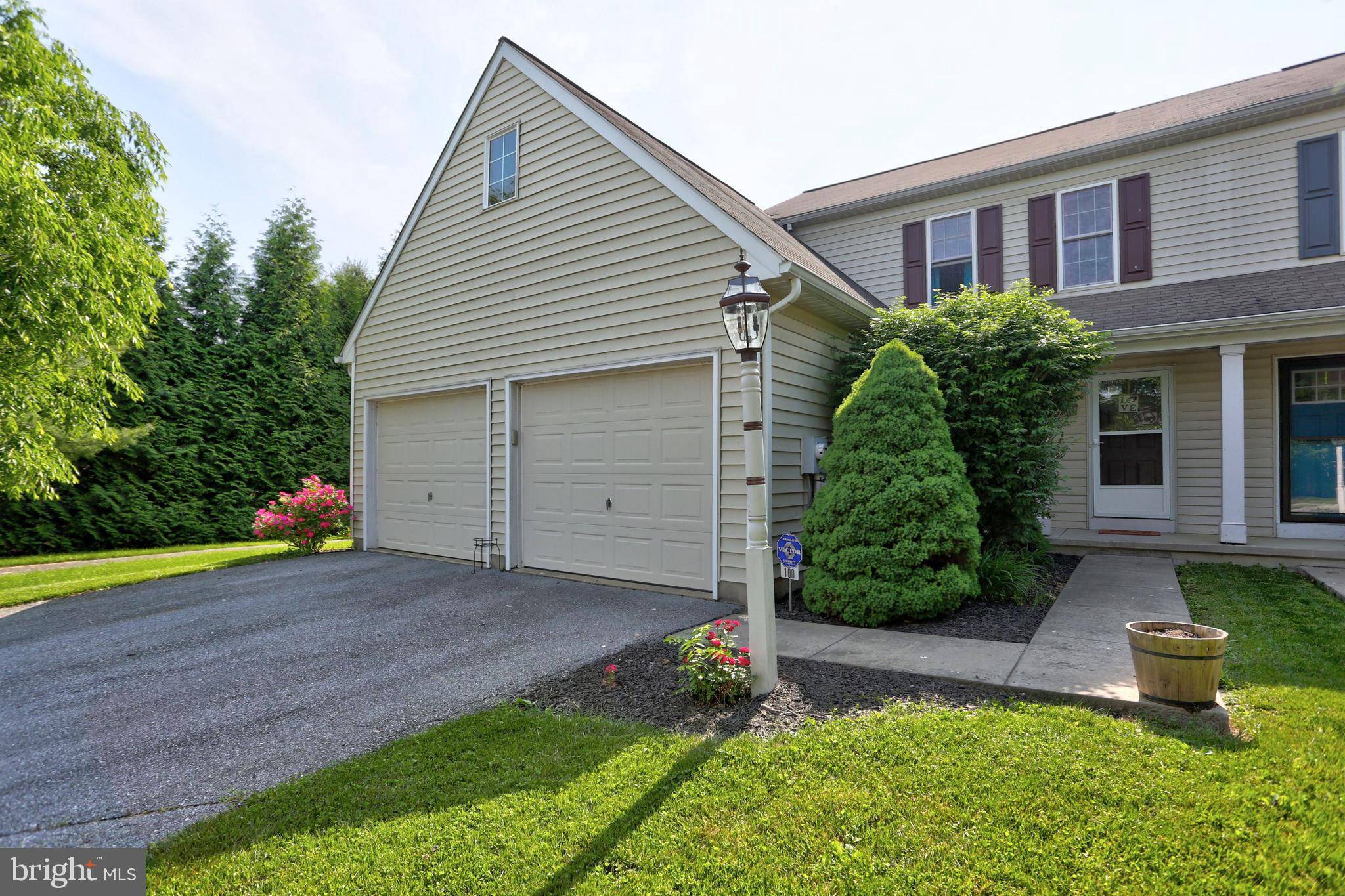 Mountville, PA 17554,100 EAGLE PATH