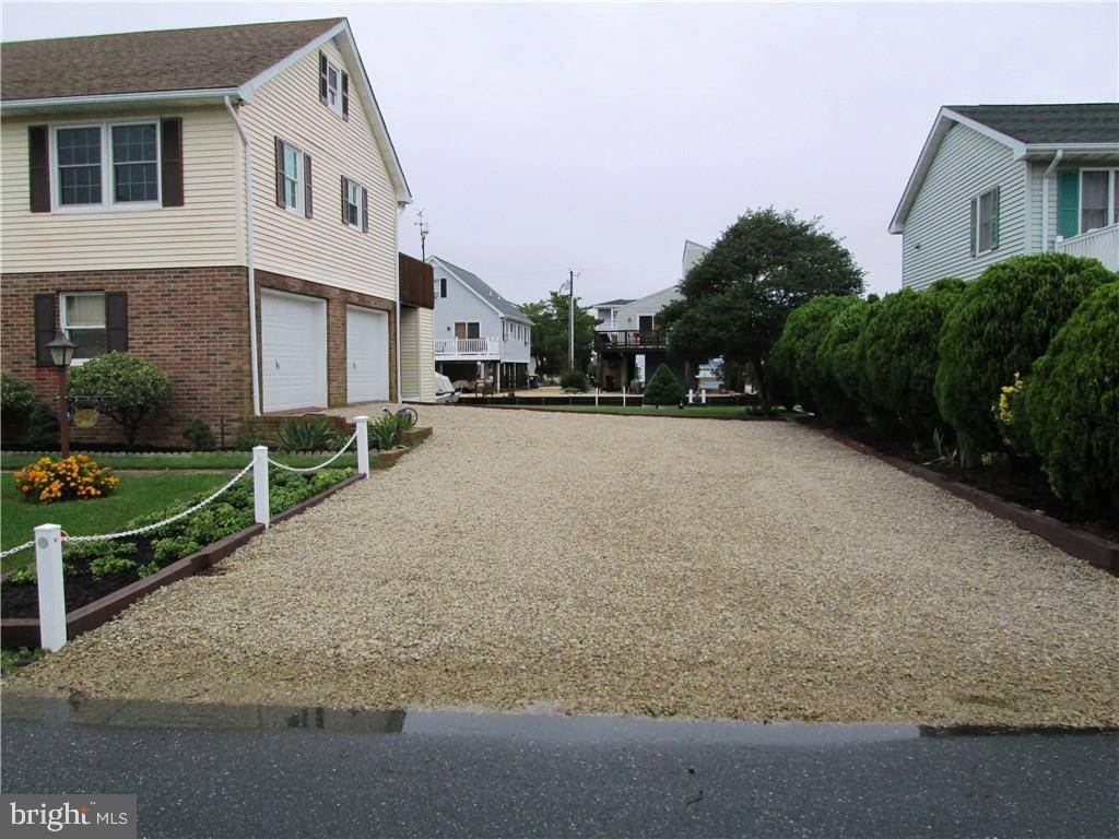 Fenwick Island, DE 19944,47 BAYSIDE DR