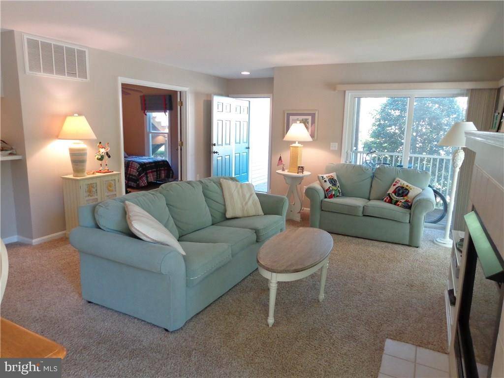 Bethany Beach, DE 19930,56048 PINEWOOD DR #(39057)