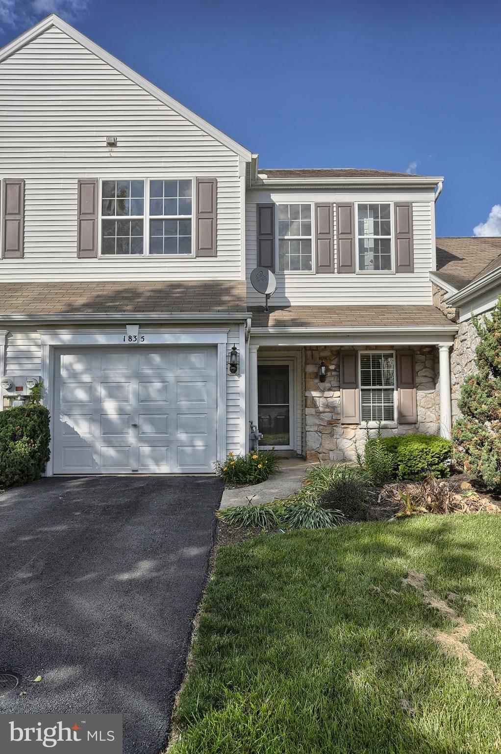 Hummelstown, PA 17036,1835 DEER RUN DR