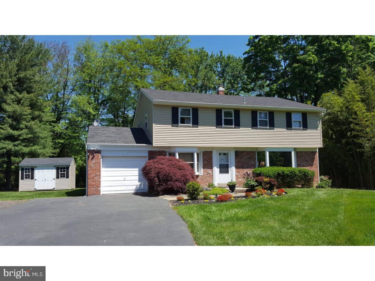 Churchville, PA 18966,400 HOLLY KNOLL DR