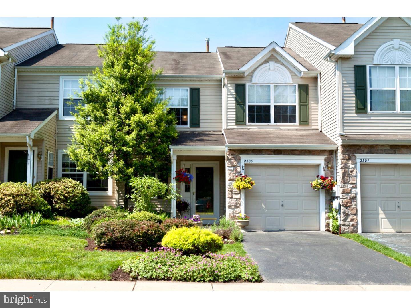 Phoenixville, PA 19460,2305 PERIWINKLE CT