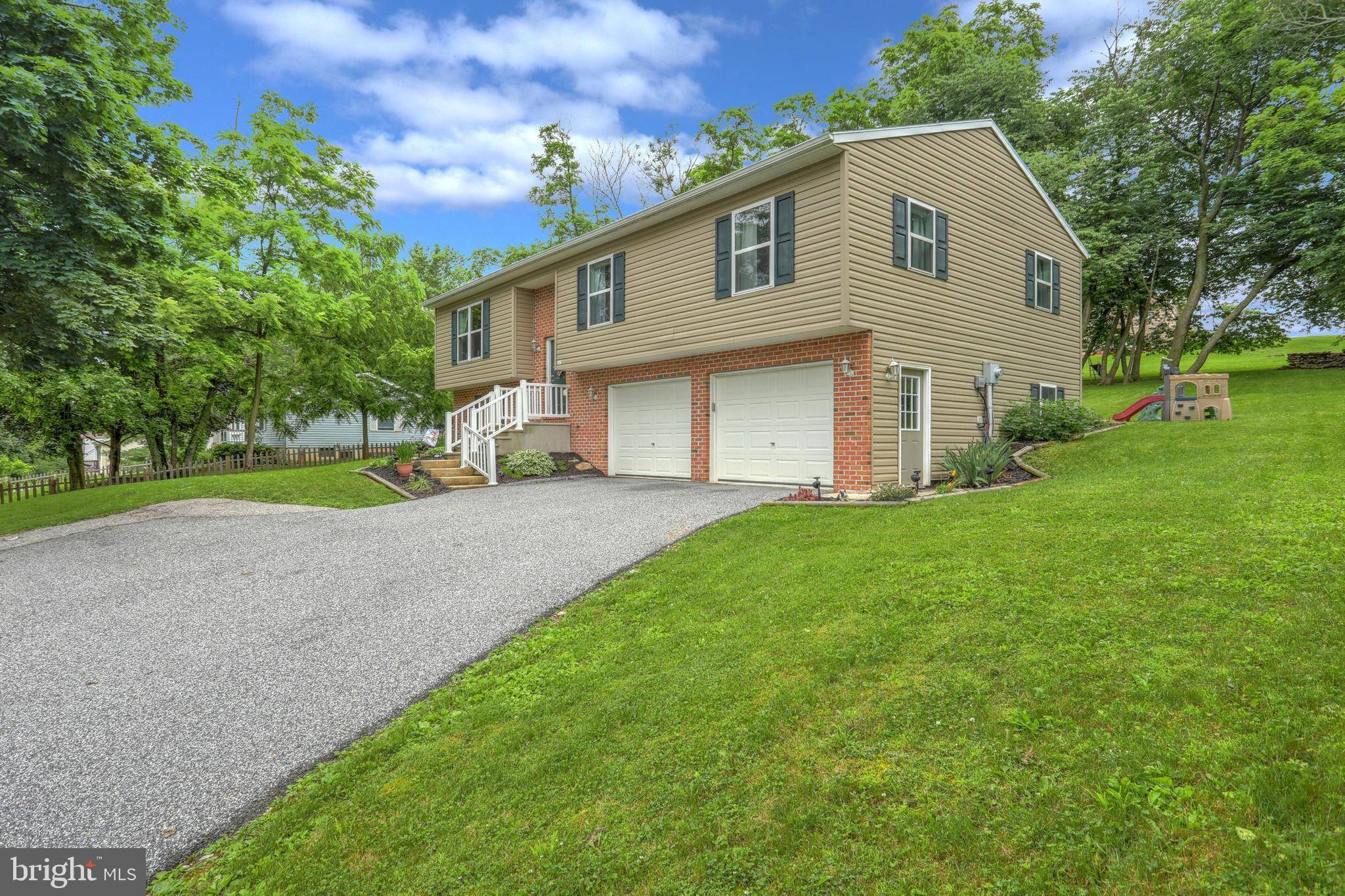 Seven Valleys, PA 17360,9147 E SPRINGFIELD RD