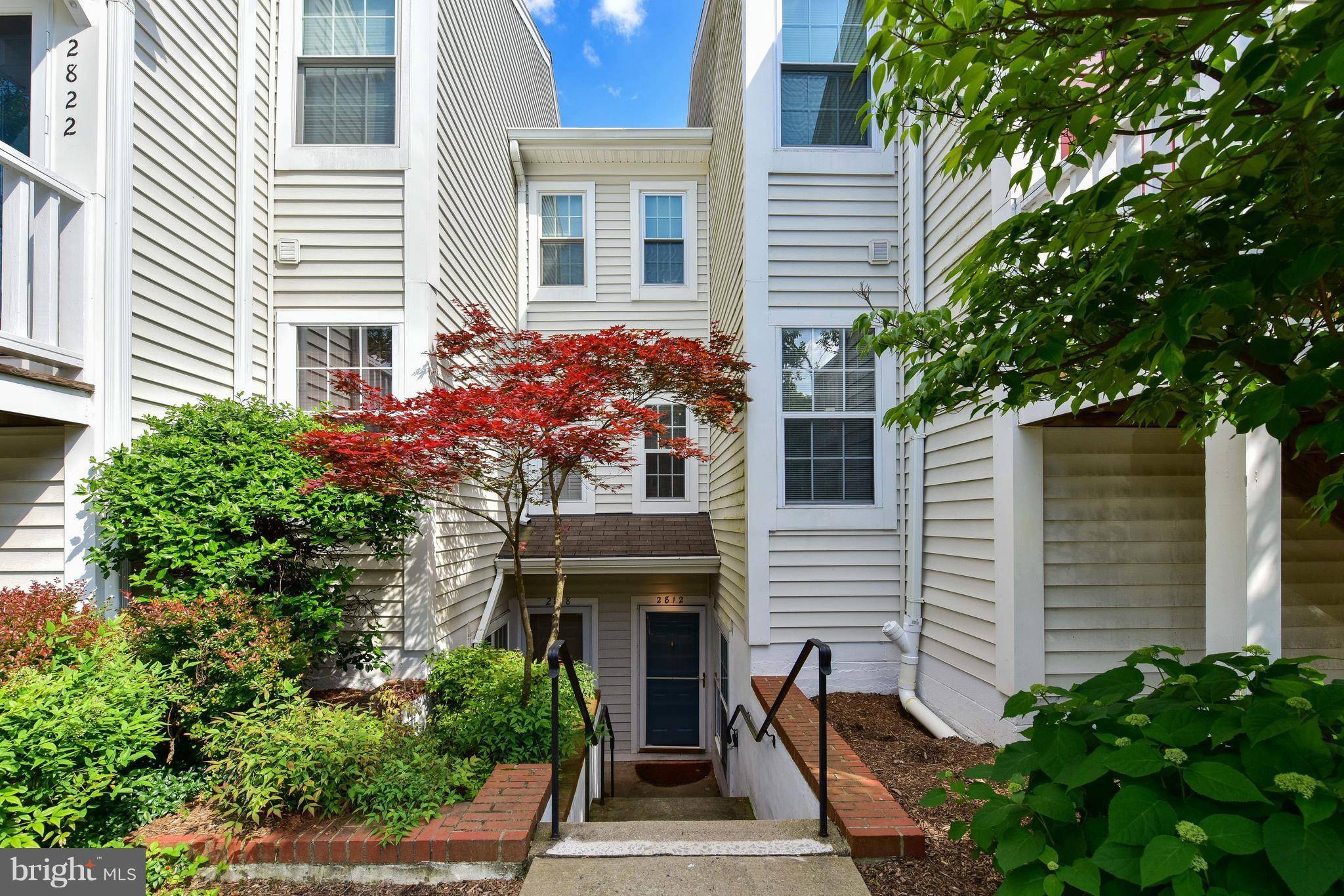 Falls Church, VA 22042,2812 YARLING CT #2812