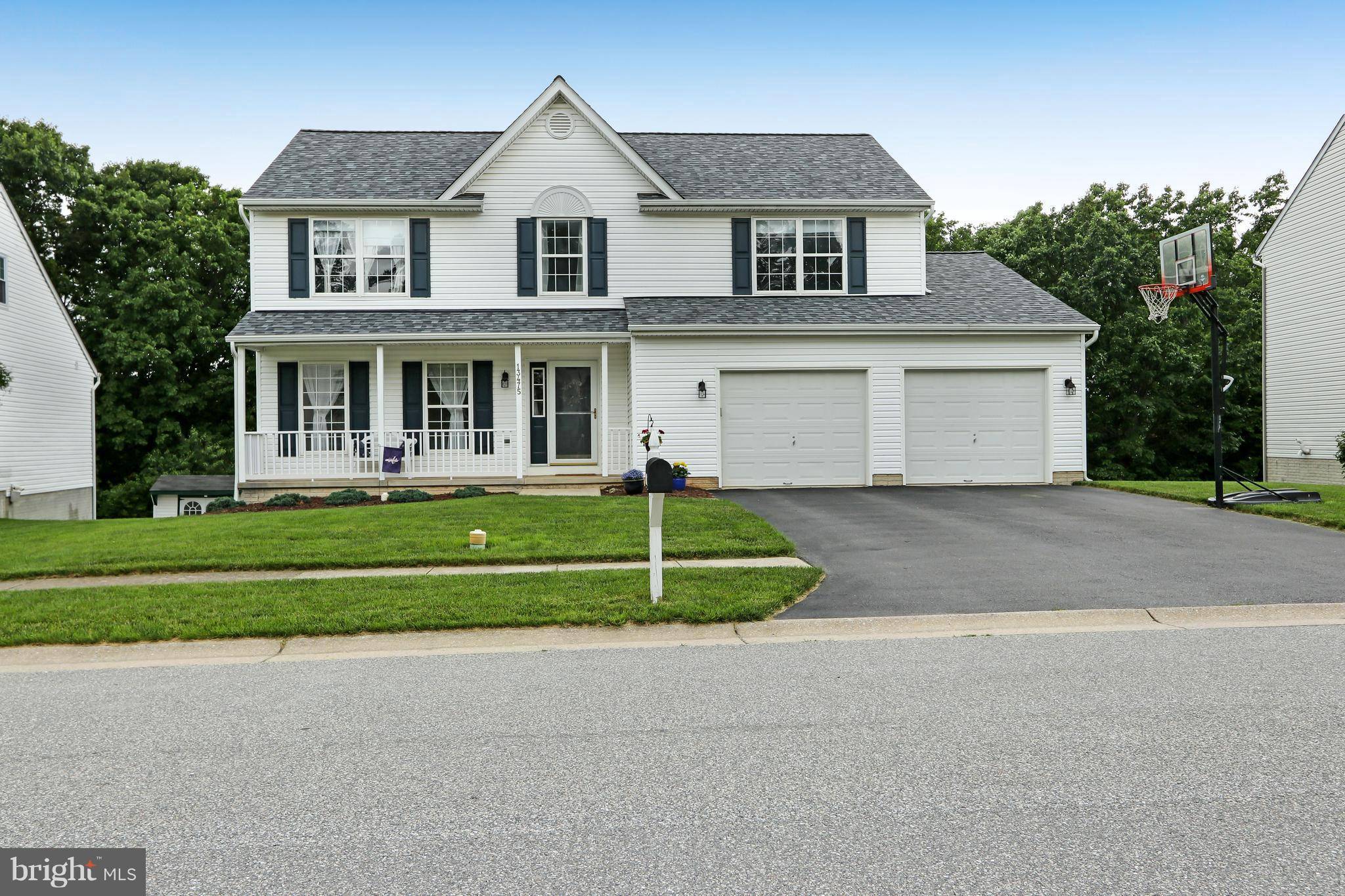 Mount Airy, MD 21771,13475 FOUR SEASONS CT