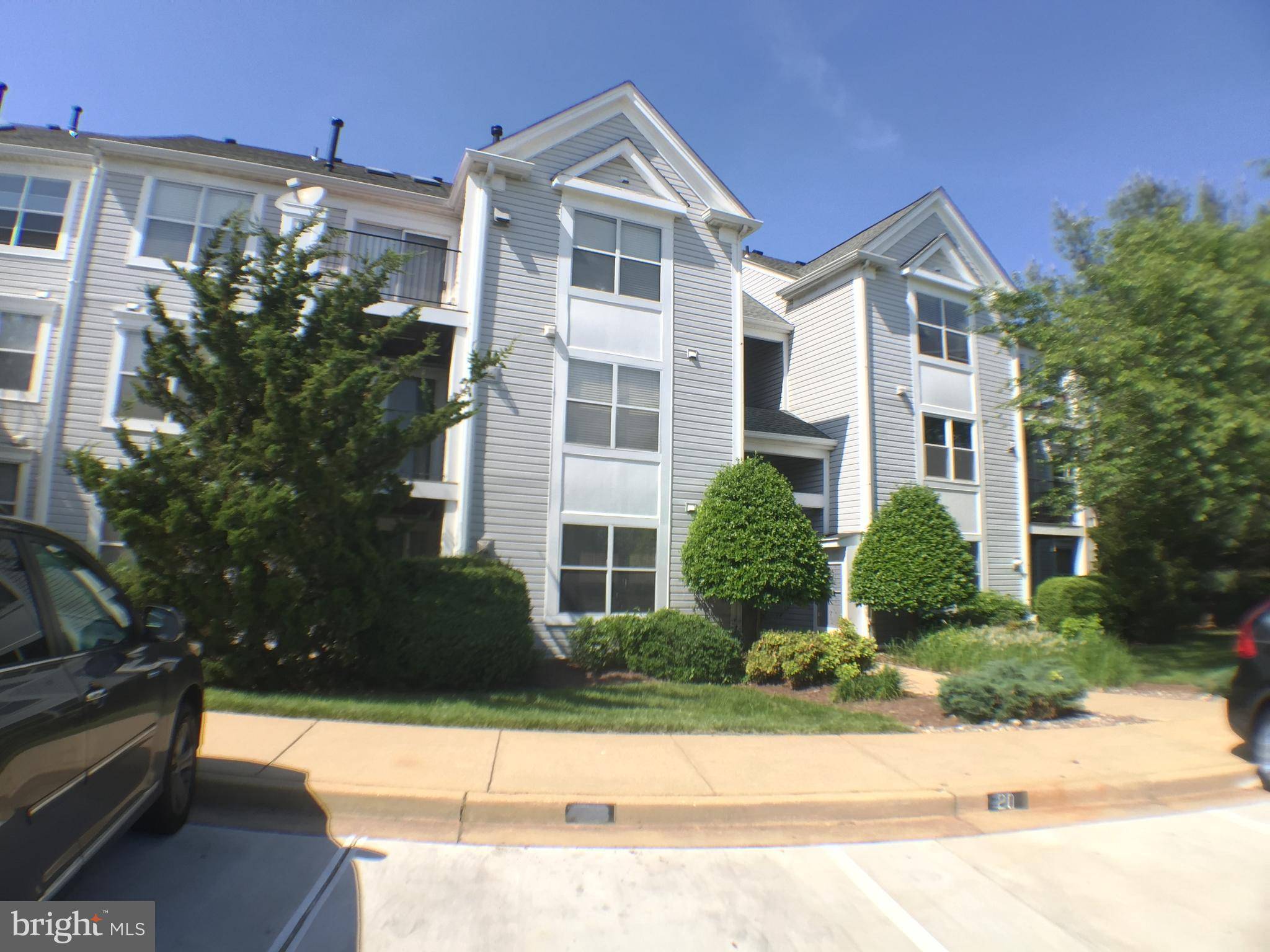 Rockville, MD 20850,10003 VANDERBILT CIR #1-1