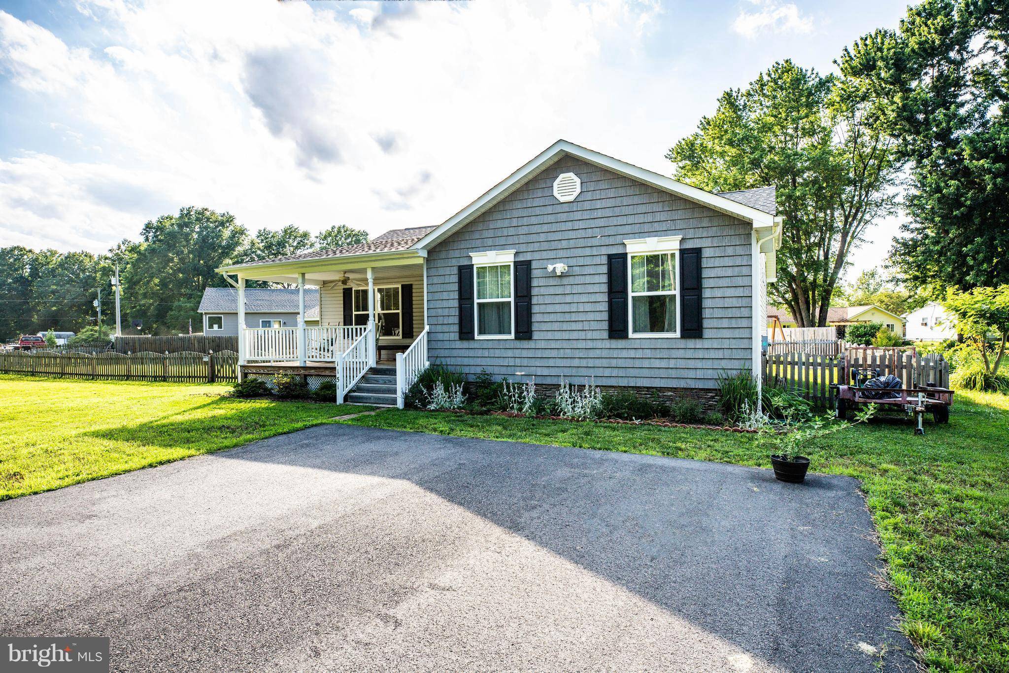 Colonial Beach, VA 22443,1151 EBB TIDE DR