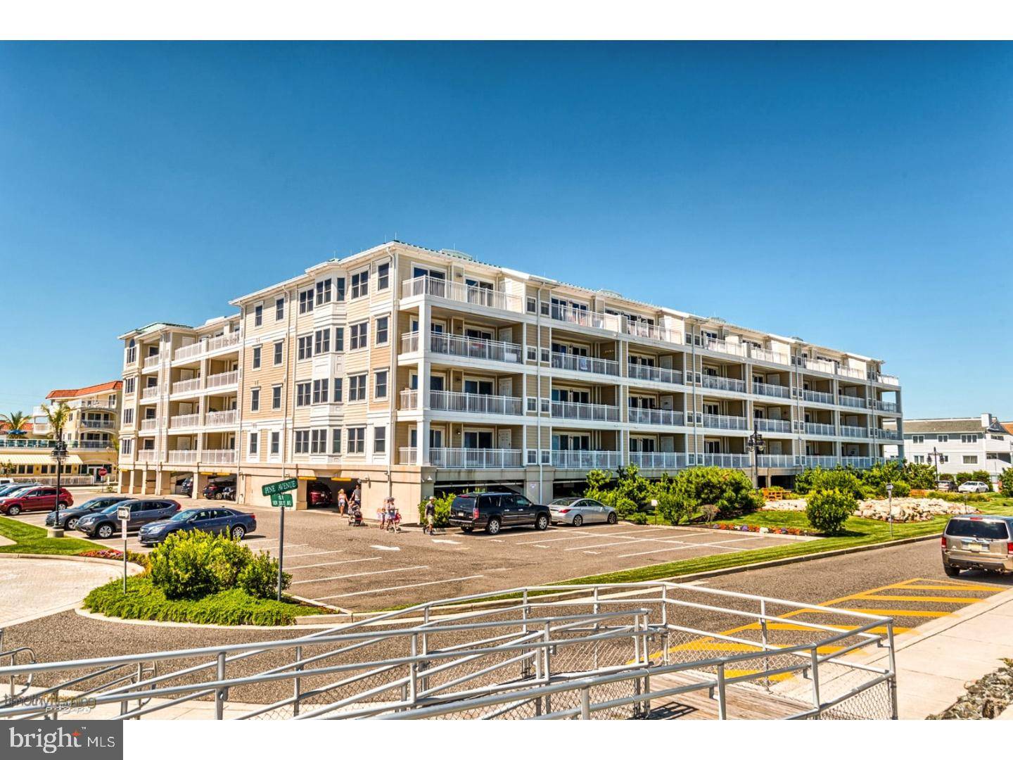 Wildwood, NJ 08260,101 W SPRUCE AVE #106