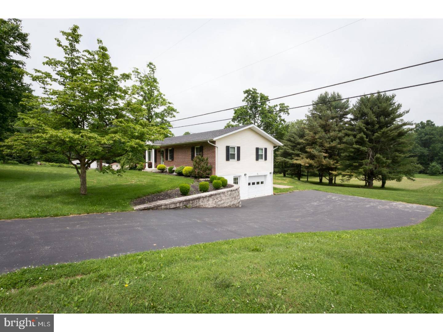 Honey Brook, PA 19344,511 ICEDALE RD