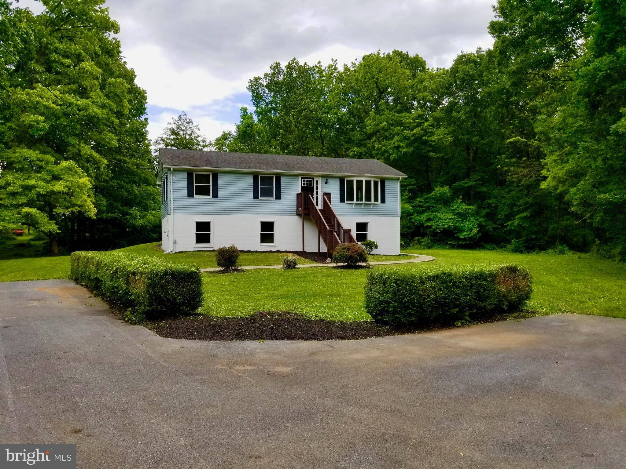 Kearneysville, WV 25430,6 SHADY OAK LN