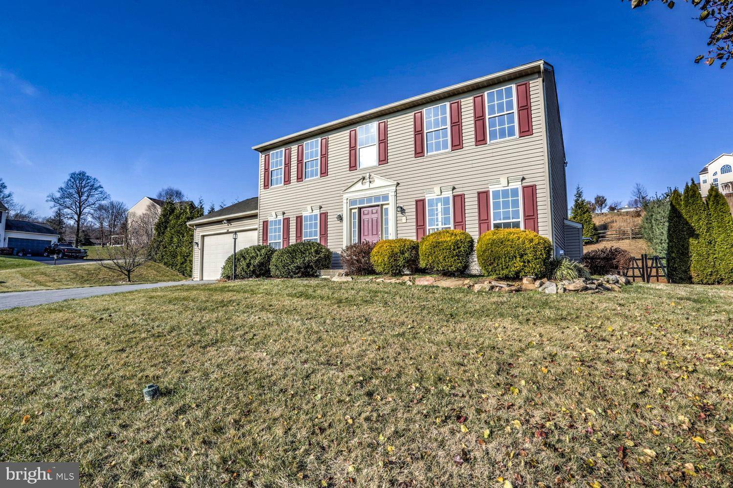 Kinzers, PA 17535,5301 COUNTRYSIDE DR