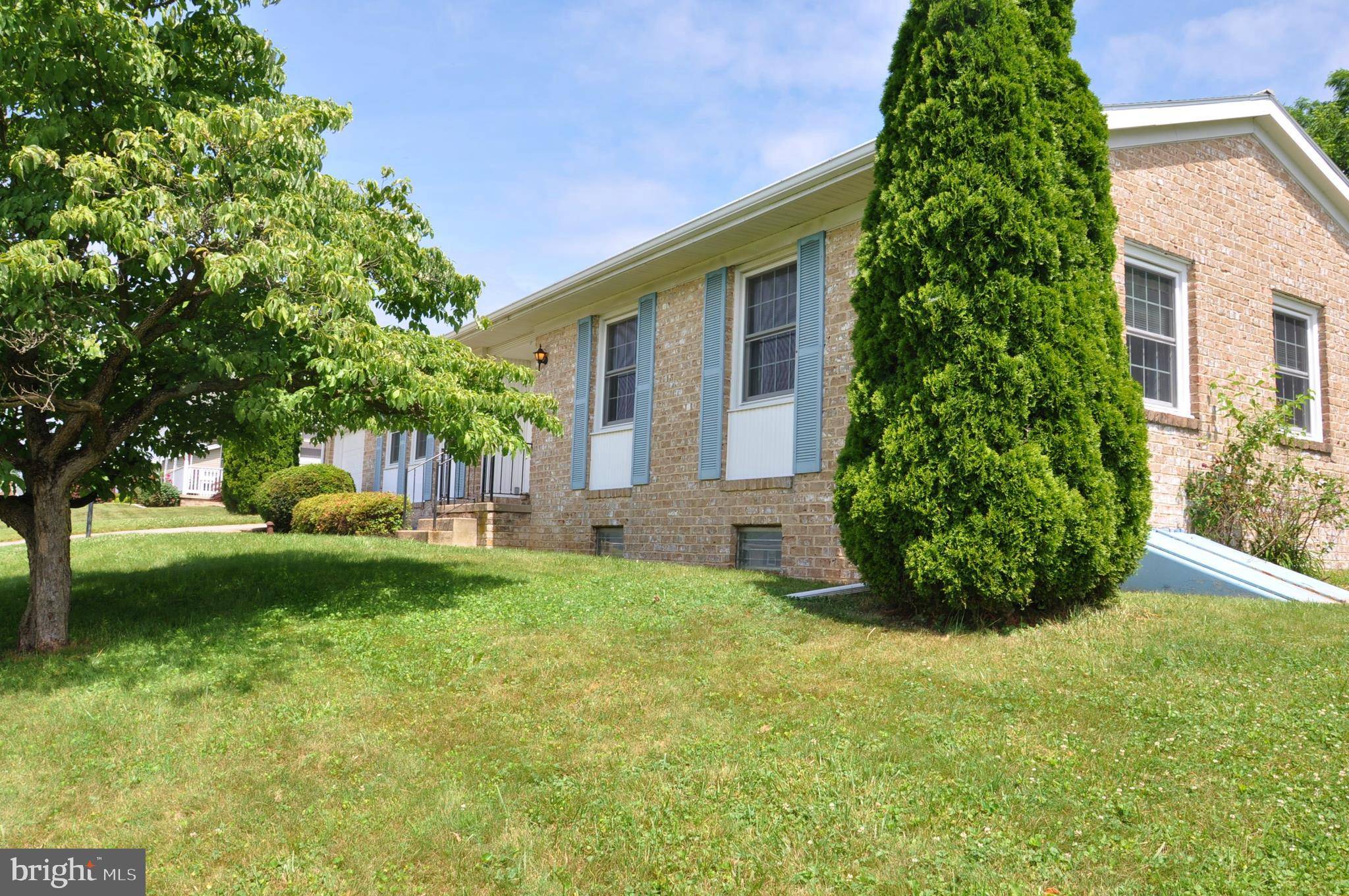 Dallastown, PA 17313,525 E FREDERICK ST